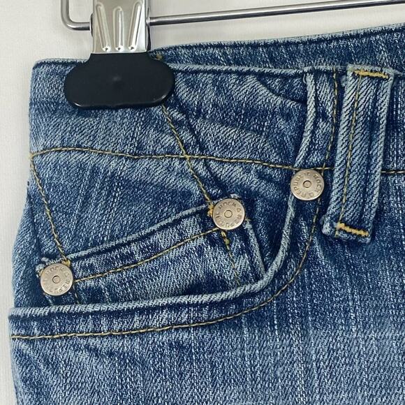 Rock & Republic Denim Roth Skynard Flare Jeans in Light-Medium Wash - Picture 4 of 11